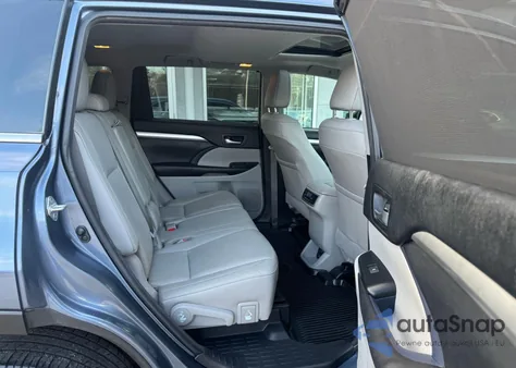 2018 Toyota Highlander Hybrid from USA, damaged, VIN 5TDJGRFH1JS037638